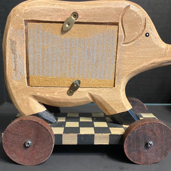 Accents Vintage Three Wooden Farm Animals Rolling Photo Frames